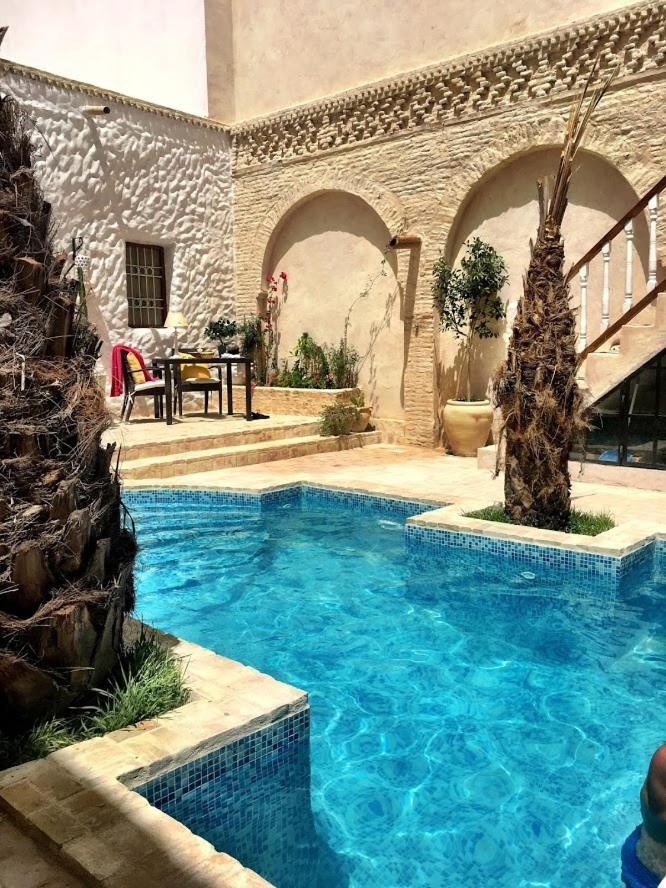 Riad Dar El Caid - Palais XIII Siecle Tozeur Exterior foto